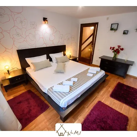 Casa Almi - *